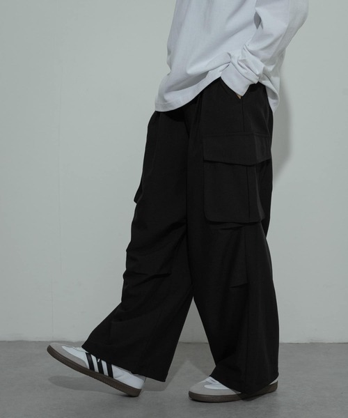 SENSE OF PLACE by URBAN RESEARCH（センスオブプレイスバイアーバンリサーチ）の「『セットアップ対応』『ユニセックス』ワイドカーゴパンツ（カーゴパンツ・メンズ・ブラウン/グレー/ブラック・LARGE/MEDIUM/SMALL）」の15枚目の写真