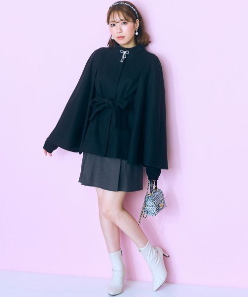 marun（マルン）の「＜大きいサイズ＞ ケープデザインコート marun（その他アウター・レディース・ブラック/ピンクベージュ・L/LL/3L/4L/5L）」の19枚目の写真