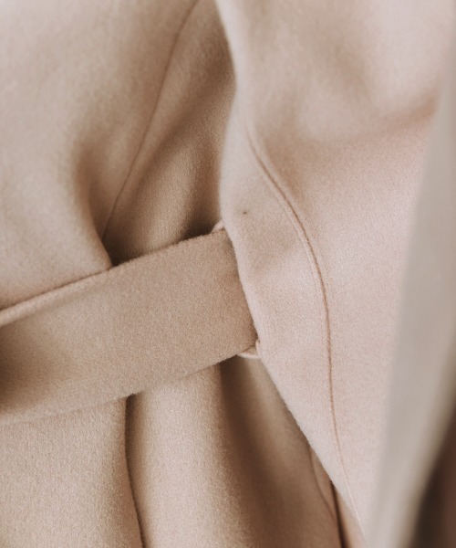 marun（マルン）の「＜大きいサイズ＞ ケープデザインコート marun（その他アウター・レディース・ブラック/ピンクベージュ・L/LL/3L/4L/5L）」の7枚目の写真