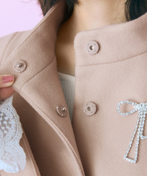 marun（マルン）の「＜大きいサイズ＞ ケープデザインコート marun（その他アウター・レディース・ブラック/ピンクベージュ・L/LL/3L/4L/5L）」の4枚目の写真