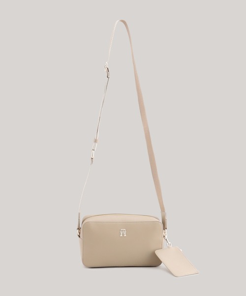 TOMMY HILFIGER（トミーヒルフィガー）の「【オンライン限定】モノタイプショルダーバッグ（ショルダーバッグ・レディース・ベージュ/ブラック・FREE）」の11枚目の写真