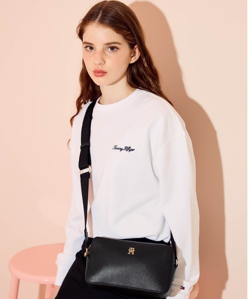 TOMMY HILFIGER（トミーヒルフィガー）の「【オンライン限定】モノタイプショルダーバッグ（ショルダーバッグ・レディース・ベージュ/ブラック・FREE）」の22枚目の写真