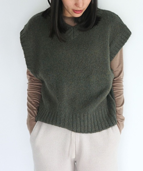 ENCIRCLE(エンサークル)の「【ENCIRCLE/エンサークル】Stubby vest / スタビーベスト(ニット/セーター・レディース・カーキ/グレー・FREE)」の18枚目の写真
