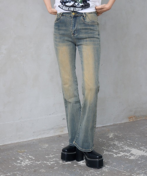 ENVYM（アンビー）の「ウォッシュドストレッチフレアデニム（デニムパンツ・レディース・ブルー・SMALL/MEDIUM）」の7枚目の写真