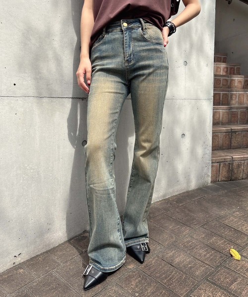 ENVYM（アンビー）の「ウォッシュドストレッチフレアデニム（デニムパンツ・レディース・ブルー・SMALL/MEDIUM）」の15枚目の写真