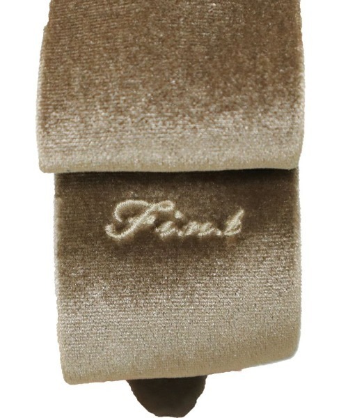 F i.n.t(フィント)の「ロゴ刺繍入りベロアリボンカチューシャ/fint フィント(カチューシャ・レディース・ベージュ・FREE)」の3枚目の写真