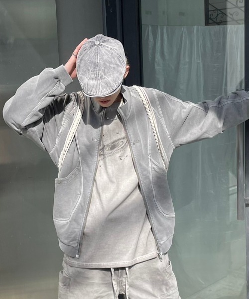 Never mind the XU / Chikashitsu+（ネバーマインド ザ エックスユー / チカシツプラス）の「韓国ファッション nmtc + エヌエムティーシープラス galaxy pigment long sleeve tee ギャラクシーピグメントロングスリーブTシャツ ロゴTシャツ ロンT 長袖Tシャツ オーバーサイズ 韓国ストリート ストリートファッション Y2K（Tシャツ/カットソー・メンズ・チャコール/グレー・ONE SIZE）」の9枚目の写真