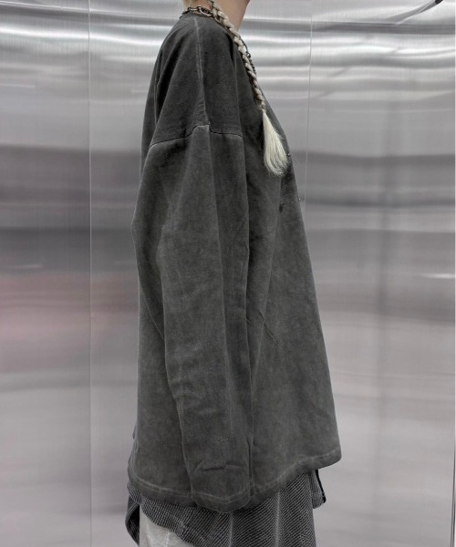 Never mind the XU / Chikashitsu+（ネバーマインド ザ エックスユー / チカシツプラス）の「韓国ファッション nmtc + エヌエムティーシープラス galaxy pigment long sleeve tee ギャラクシーピグメントロングスリーブTシャツ ロゴTシャツ ロンT 長袖Tシャツ オーバーサイズ 韓国ストリート ストリートファッション Y2K（Tシャツ/カットソー・メンズ・チャコール/グレー・ONE SIZE）」の21枚目の写真