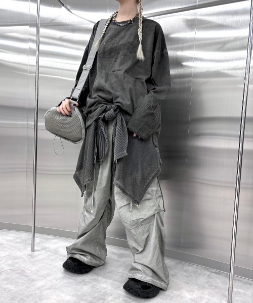 Never mind the XU / Chikashitsu+（ネバーマインド ザ エックスユー / チカシツプラス）の「韓国ファッション nmtc + エヌエムティーシープラス galaxy pigment long sleeve tee ギャラクシーピグメントロングスリーブTシャツ ロゴTシャツ ロンT 長袖Tシャツ オーバーサイズ 韓国ストリート ストリートファッション Y2K（Tシャツ/カットソー・メンズ・チャコール/グレー・ONE SIZE）」の16枚目の写真