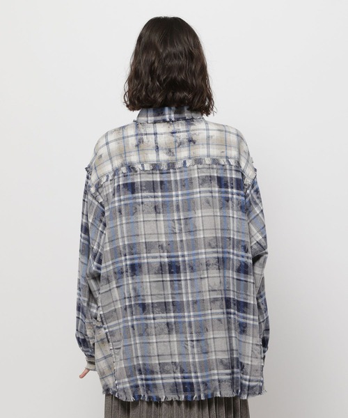 niko and...(ニコアンド)の「切り替えチェック BIGシャツ(シャツ/ブラウス・レディース・ブルー/グリーン/レッド・FREE)」の15枚目の写真