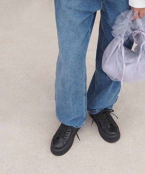 minia（ミニア）の「トラックソールローカットスニーカー（スニーカー・レディース・ホワイト/ブラック/シルバー・S/M/L/LL）」の8枚目の写真