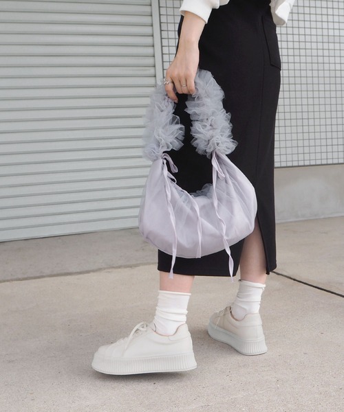 minia（ミニア）の「トラックソールローカットスニーカー（スニーカー・レディース・ホワイト/ブラック/シルバー・S/M/L/LL）」の16枚目の写真