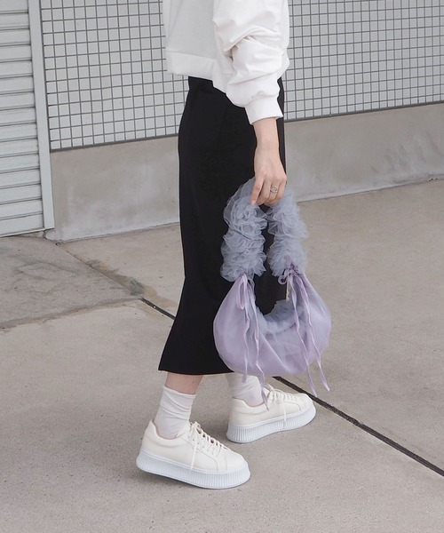 minia（ミニア）の「トラックソールローカットスニーカー（スニーカー・レディース・ホワイト/ブラック/シルバー・S/M/L/LL）」の15枚目の写真