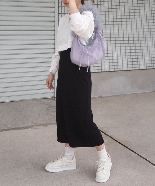 minia（ミニア）の「トラックソールローカットスニーカー（スニーカー・レディース・ホワイト/ブラック/シルバー・S/M/L/LL）」の14枚目の写真