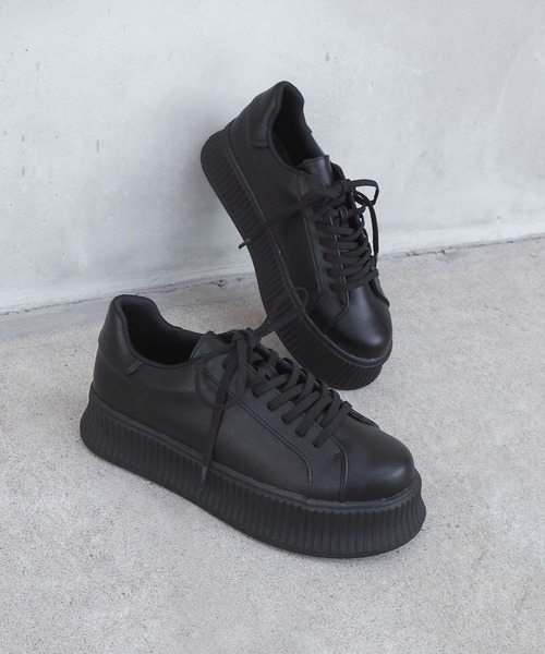 minia（ミニア）の「トラックソールローカットスニーカー（スニーカー・レディース・ホワイト/ブラック/シルバー・S/M/L/LL）」の9枚目の写真