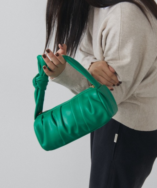 MERLOT(メルロー)の「ギャザーミニバッグ(ハンドバッグ・レディース・グリーン/ブラック・FREE)」の12枚目の写真