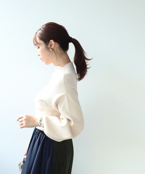 ニット セーター 手洗い出来る ふんわりスリーブリブハイネックニット レディース Jines（ジネス）の「手洗い出来る ふんわりスリーブリブ
