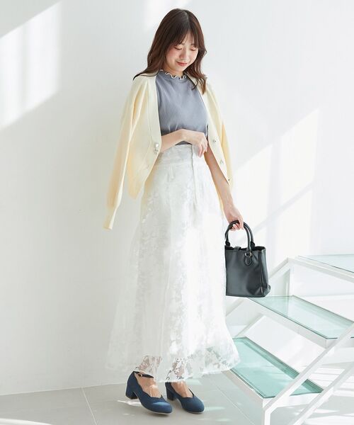 MAJESTIC LEGON(マジェスティックレゴン)の「ふかふかスカラップパンプス(パンプス・レディース・ピンク/レッド/ブラック/アイボリー/ネイビー/ホワイト系その他2/ブラック系その他3・SMALL/X-LARGE/LARGE/MEDIUM)」の11枚目の写真