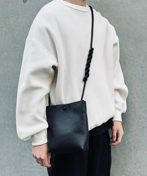 黒レザー編み込みショルダーバッグ レディース ブラック レザー 編み込み ショルダー ミニバッグ | Baginning