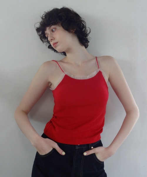 idem（イデム）の「cup in tulle frill camisole／カップインフリル付きキャミソール（キャミソール・レディース・レッド/グレイッシュベージュ/ブラック・FREE）」の5枚目の写真