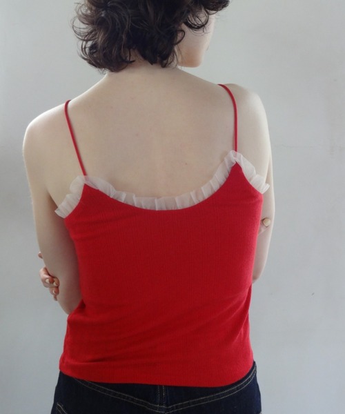 idem（イデム）の「cup in tulle frill camisole／カップインフリル付きキャミソール（キャミソール・レディース・レッド/グレイッシュベージュ/ブラック・FREE）」の9枚目の写真