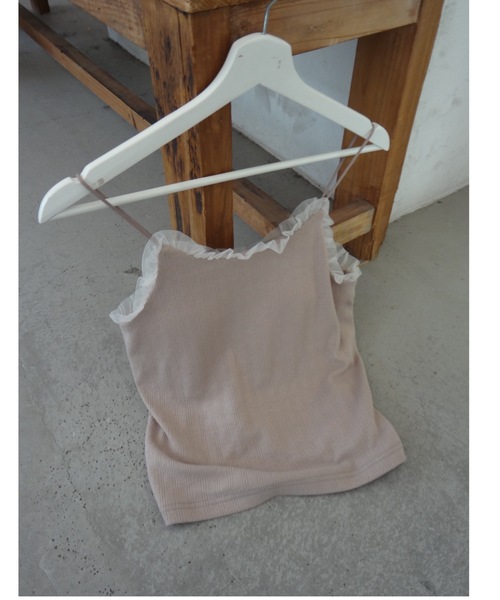 idem（イデム）の「cup in tulle frill camisole／カップインフリル付きキャミソール（キャミソール・レディース・レッド/グレイッシュベージュ/ブラック・FREE）」の20枚目の写真