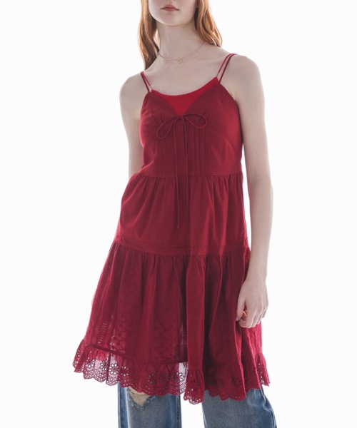 idem（イデム）の「cup in tulle frill camisole／カップインフリル付きキャミソール（キャミソール・レディース・レッド/グレイッシュベージュ/ブラック・FREE）」の21枚目の写真