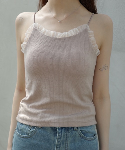 idem(イデム)の「cup in tulle frill camisole/カップインフリル付きキャミソール(キャミソール・レディース・レッド/グレイッシュベージュ/ブラック/グレー・FREE)」の22枚目の写真