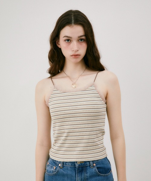 idem(イデム)の「cup in tulle frill camisole/カップインフリル付きキャミソール(キャミソール・レディース・レッド/グレイッシュベージュ/ブラック/グレー・FREE)」の6枚目の写真