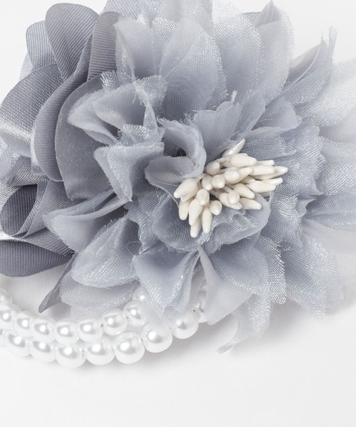 Elura（エルーラ）の「＜2025ceremony＞フラワー配色コサージュ/286289（ブローチ/コサージュ・レディース・グレイッシュベージュ/ベージュ・ONE SIZE）」の15枚目の写真