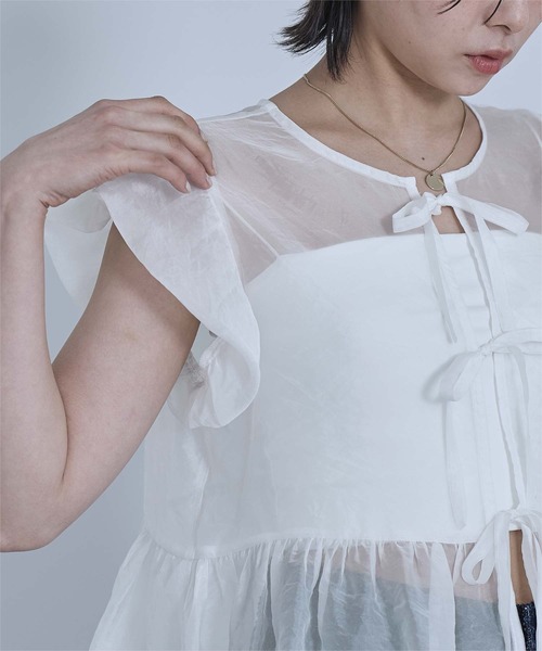 miette(ミエット)の「バルーンスリーブリボンシアーブラウス(シャツ/ブラウス・レディース・ブラック/オフホワイト/イエロー・FREE)」の5枚目の写真