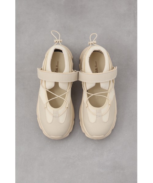 AZUL by moussy（アズールバイマウジー）の「スニーカーソールサンダル（サンダル・レディース・ブラック/ライトベージュ・SMALL/MEDIUM/LARGE）」の13枚目の写真