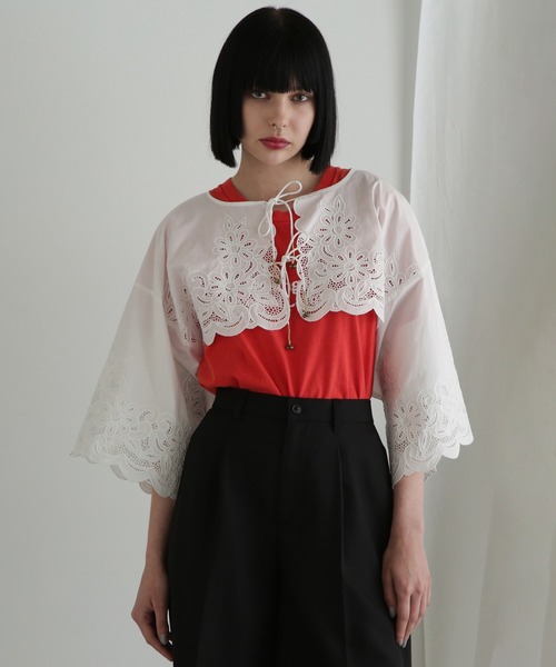 ROSE BUD(ローズバッド)の「レースボレロ(カーディガン/ボレロ・レディース・ホワイト/ブラック・ONE SIZE)」の1枚目の写真