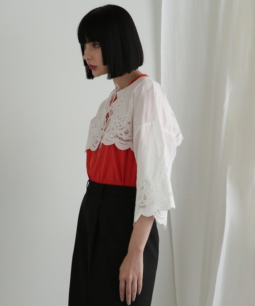ROSE BUD(ローズバッド)の「レースボレロ(カーディガン/ボレロ・レディース・ホワイト/ブラック・ONE SIZE)」の15枚目の写真