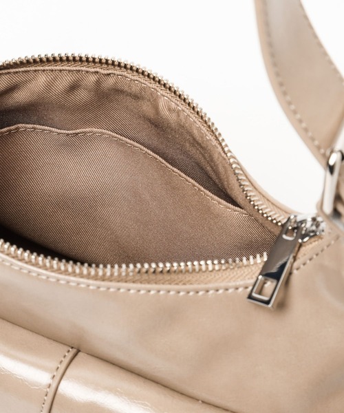 ベージュ レザー ショルダーバッグ ソフトレザーシンプルショルダーバッグ (CE-1328-WEB) / russet