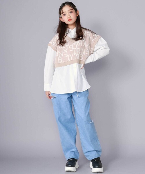 ZIDDY（ジディ）の「【 ニコ☆プチ 掲載 】チャーム付きサイドカットアウトデニムパンツ(130~160cm)（デニムパンツ・キッズ・ネイビー/ブルー・FREE/130cm/140cm/150cm）」の21枚目の写真