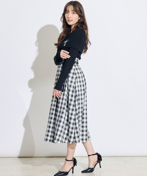 SWINGLE（スウィングル）の「バイカラーリボンベルトタックフレアスカート（スカート・レディース・ピンク/ネイビー/ブラック系その他・MEDIUM/SMALL）」の8枚目の写真