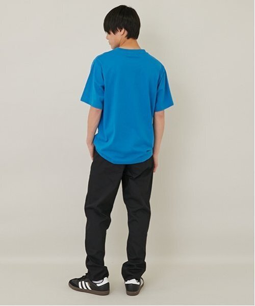 GLAZOS(グラソス)の「【大人向けサイズあり】【プチプラ】フロントカレッジロゴ半袖Tシャツ(Tシャツ/カットソー・キッズ・グレー/ブルー/カーキ/ブラック/ベージュ/ホワイト・S/M/L/LL)」の7枚目の写真