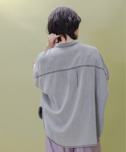 Eimee Law(エイミーロウ)の「テンセルデニム ドロップショルダーシャツ(シャツ/ブラウス・レディース・ライトグレー/ライトブルー/グレー/ブルー・FREE)」の13枚目の写真
