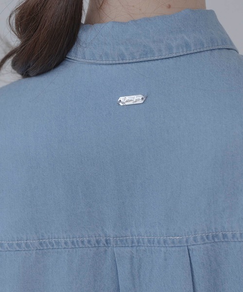 Eimee Law(エイミーロウ)の「テンセルデニム ドロップショルダーシャツ(シャツ/ブラウス・レディース・ライトブルー/ライトグレー/グレー/ブルー/ブルー系/サックスブルー・FREE)」の12枚目の写真