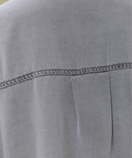 Eimee Law(エイミーロウ)の「テンセルデニム ドロップショルダーシャツ(シャツ/ブラウス・レディース・ライトグレー/ライトブルー/グレー/ブルー・FREE)」の21枚目の写真