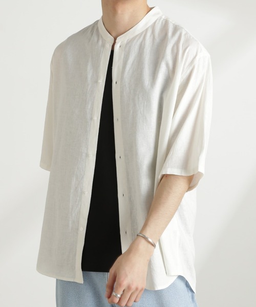 NANO universe（ナノユニバース）の「アンチスメルリネン バンドカラーシャツ 半袖（シャツ/ブラウス・メンズ・グレー/ブラック/サックスブルー/ホワイト・S/M/L）」の2枚目の写真