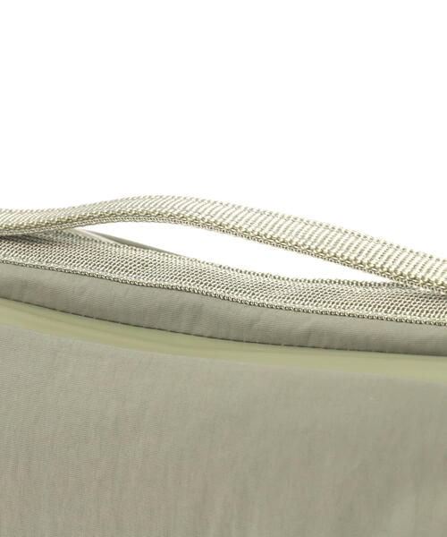 Topologie（トポロジー）の「Topologie/トポロジー  Bottle Sacoche Medium Papery ボトルサコッシュ【バッグ単体】（ショルダーバッグ・メンズ・ブルー/グレー/ブラック・F）」の9枚目の写真