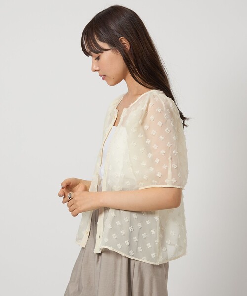 EMMEL REFINES（エメルリファインズ）の「＜EMMEL REFINES＞EM シフォンカット ジャカード ブラウス（シャツ/ブラウス・レディース・オフホワイト/ライム/ブラック・FREE）」の17枚目の写真