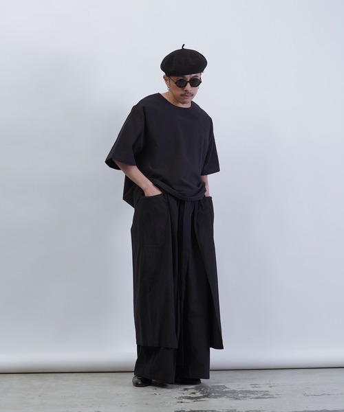 Aphlotus(アプロタス)の「クルーネック H/S リネンミックス プルオーバー(Tシャツ/カットソー・メンズ・ブラック/オフホワイト/レッド・SMALL/MEDIUM/LARGE)」の20枚目の写真