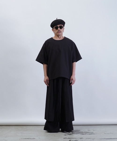 Aphlotus(アプロタス)の「クルーネック H/S リネンミックス プルオーバー(Tシャツ/カットソー・メンズ・ブラック/オフホワイト/レッド・SMALL/MEDIUM/LARGE)」の18枚目の写真