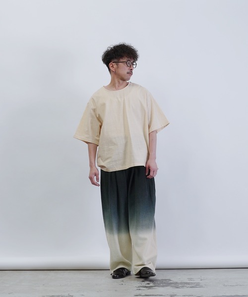 Aphlotus(アプロタス)の「クルーネック H/S リネンミックス プルオーバー(Tシャツ/カットソー・メンズ・ブラック/オフホワイト/レッド・SMALL/MEDIUM/LARGE)」の12枚目の写真
