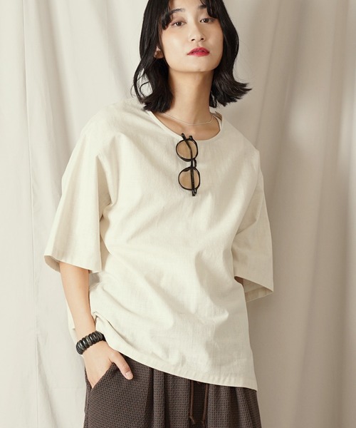 Aphlotus(アプロタス)の「クルーネック H/S リネンミックス プルオーバー(Tシャツ/カットソー・メンズ・ブラック/オフホワイト/レッド・SMALL/MEDIUM/LARGE)」の6枚目の写真
