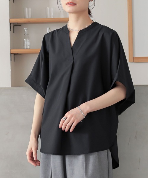 n'OrLABEL（ノアールレーベル）の「スキッパードルマンシャツ（シャツ/ブラウス・レディース・ブラック/オフホワイト/グレイッシュベージュ/ブルー・FREE）」の2枚目の写真
