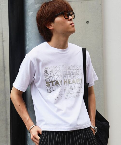 FFEIN(フェイン)の「【FFEIN(フェイン)】メッセージロゴショート丈Tシャツ / 男女兼用 レギュラーサイズ プリント シンプル(Tシャツ/カットソー・メンズ・ブラック/ホワイト/レッド/ネイビー/その他1/その他2・SMALL/MEDIUM/LARGE)」の5枚目の写真
